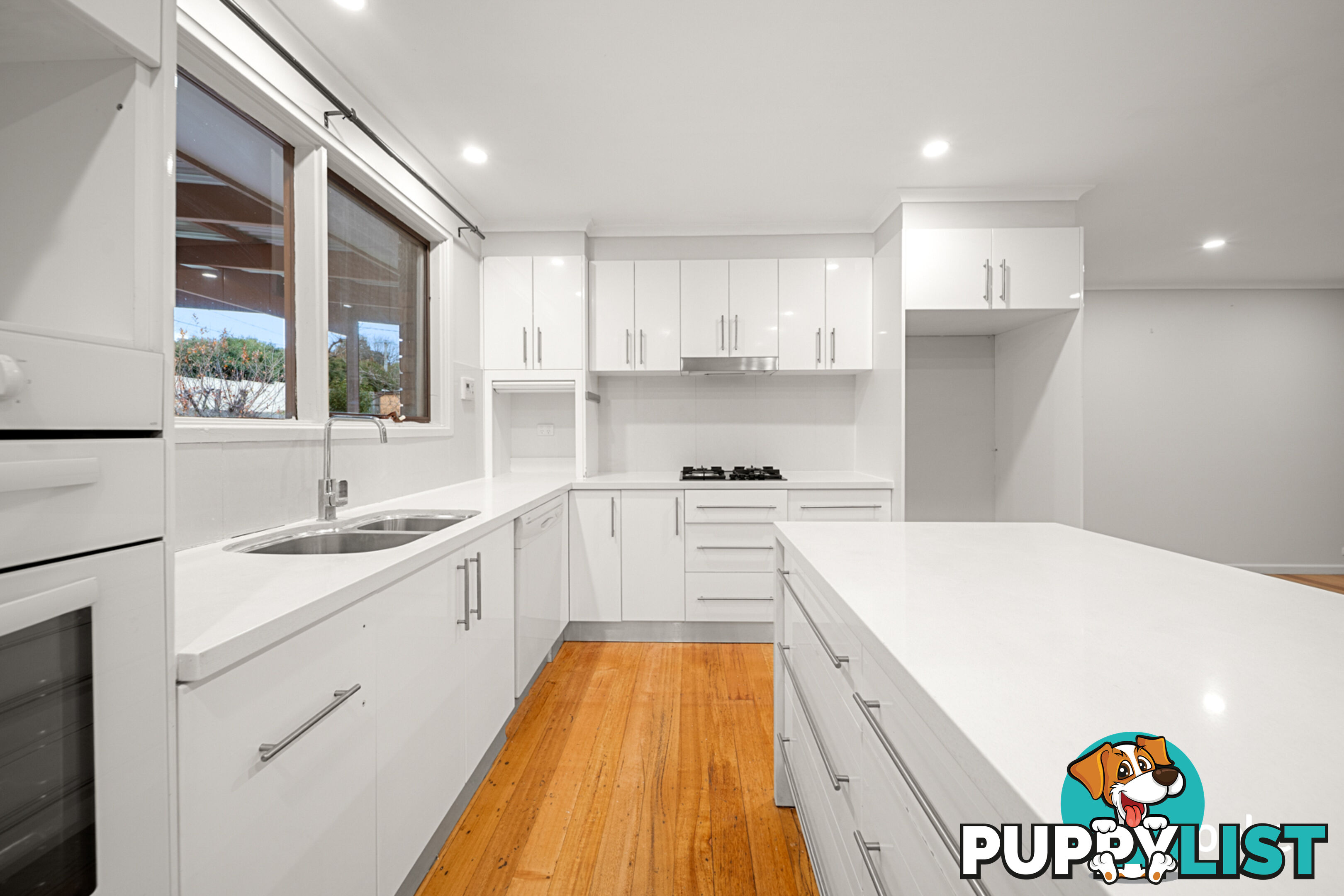 189 Namatjira Drive FISHER ACT 2611