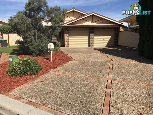 12 Thornhill Crescent DUNLOP ACT 2615