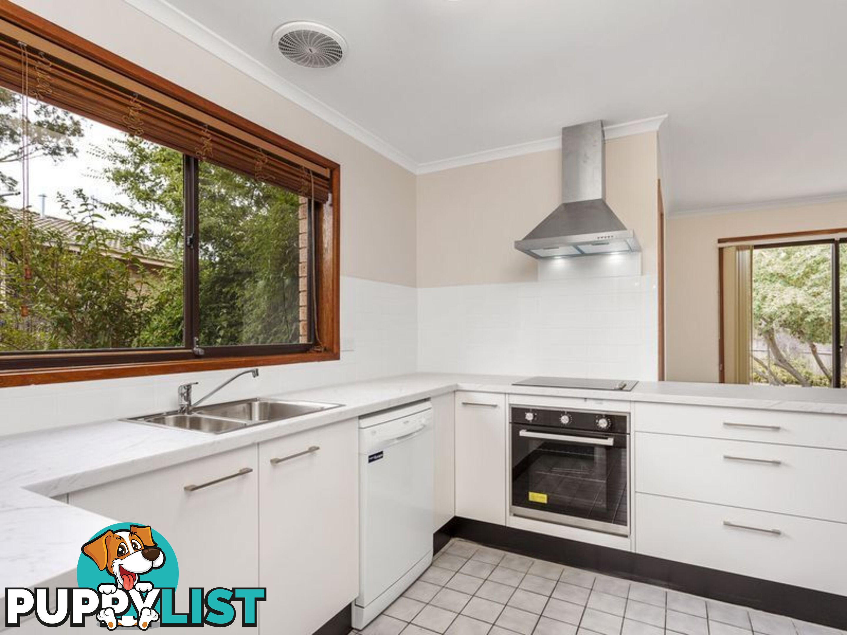 11 Sloane Place FLOREY ACT 2615