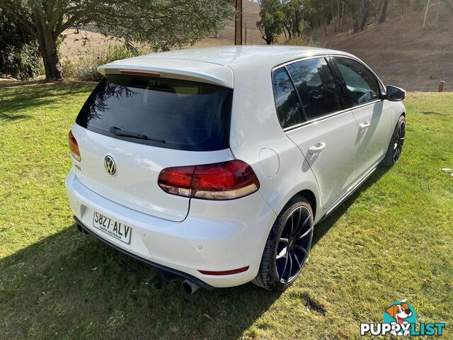 2011 Volkswagen Golf Hatchback Automatic