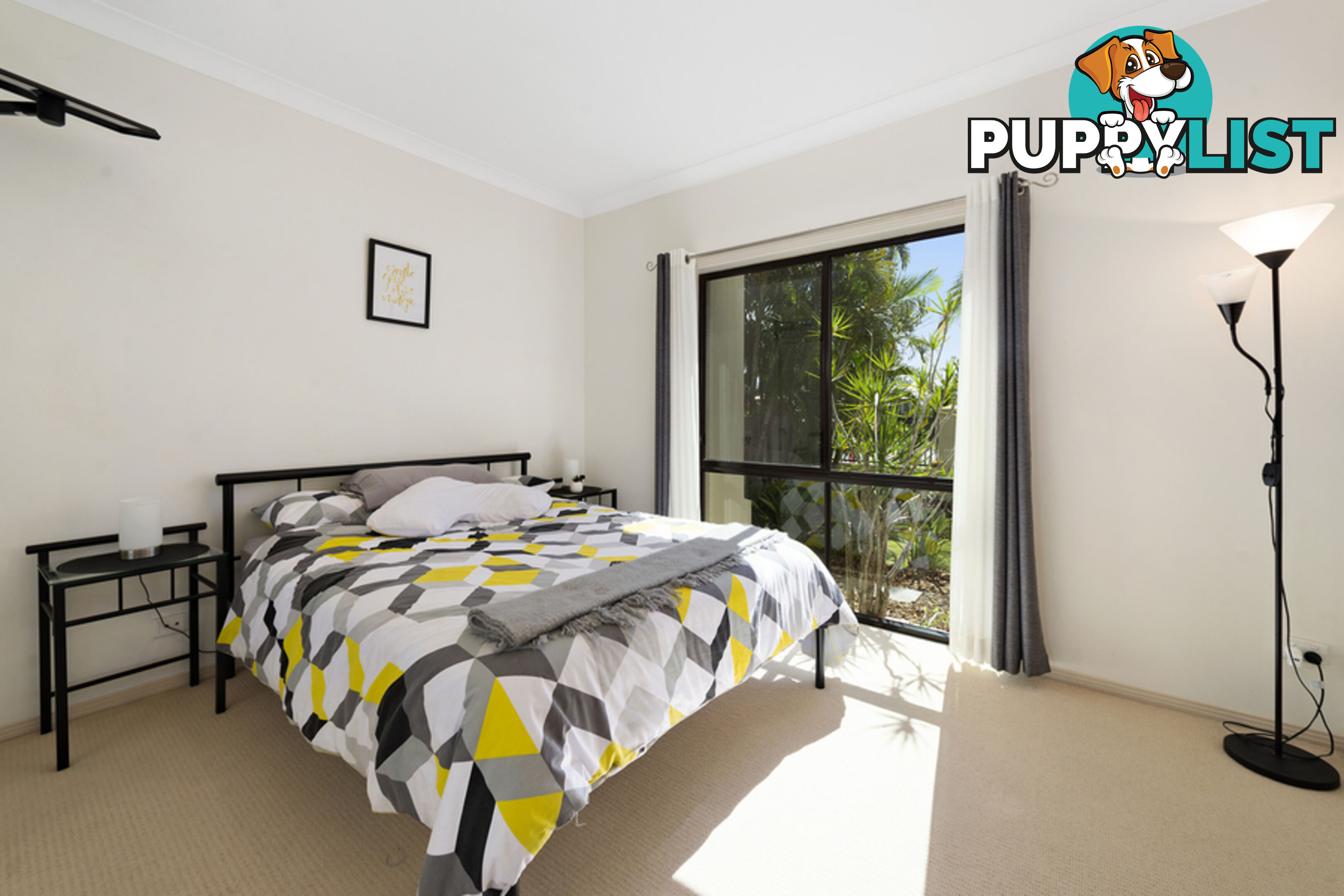 66 The Peninsula Helensvale QLD 4212