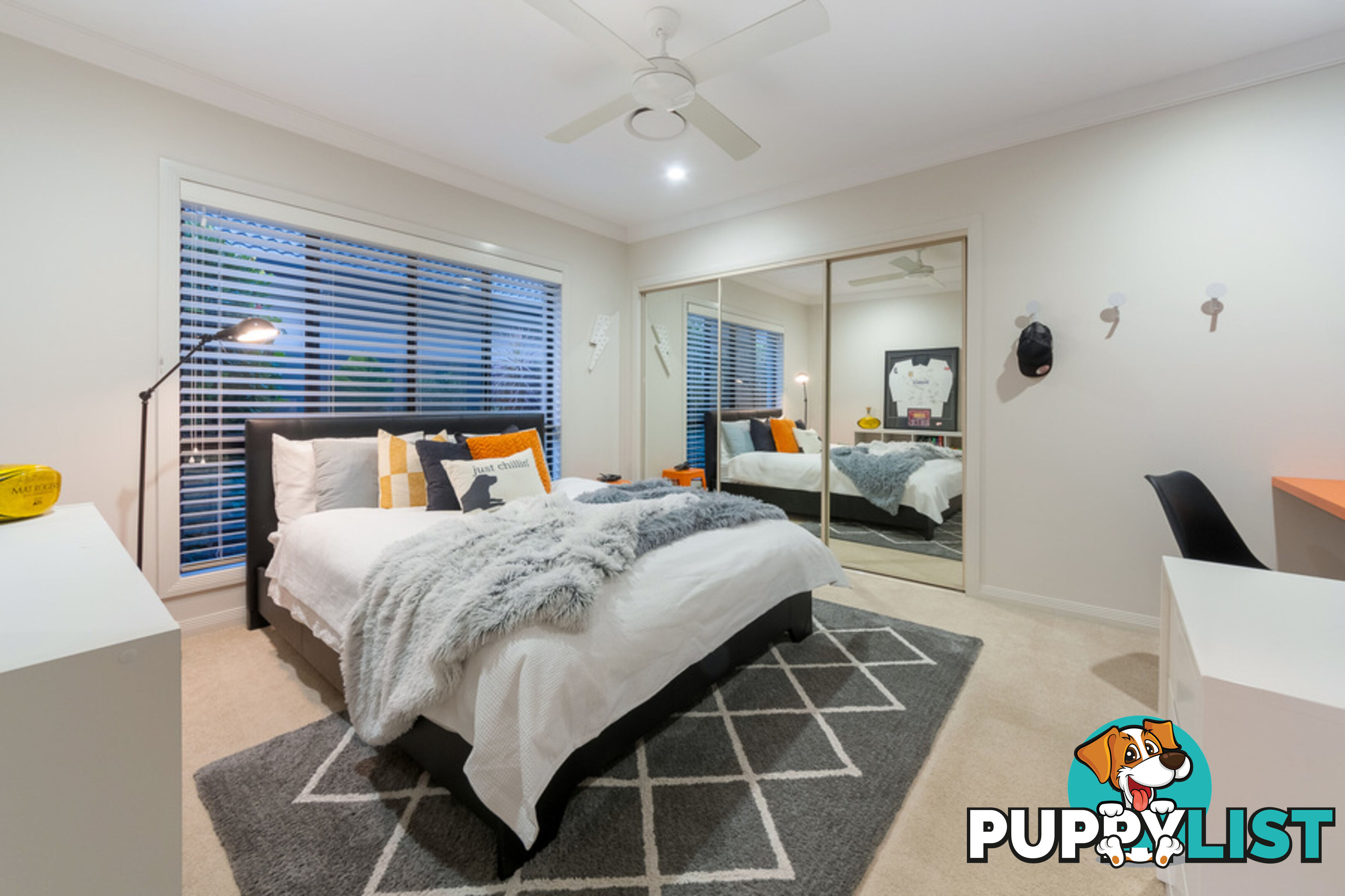 21 River Cove Place Hope Island QLD 4212