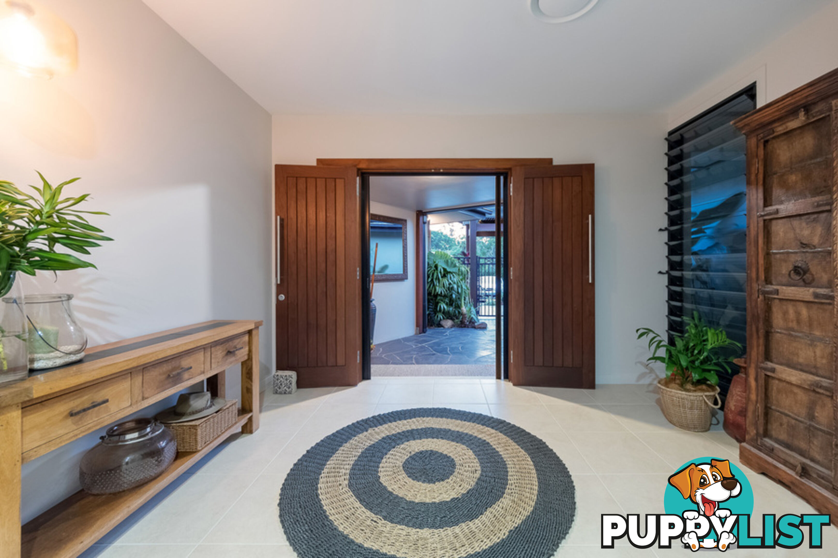 21 River Cove Place Hope Island QLD 4212