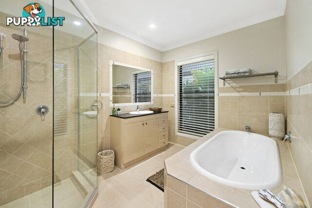 21 River Cove Place Hope Island QLD 4212