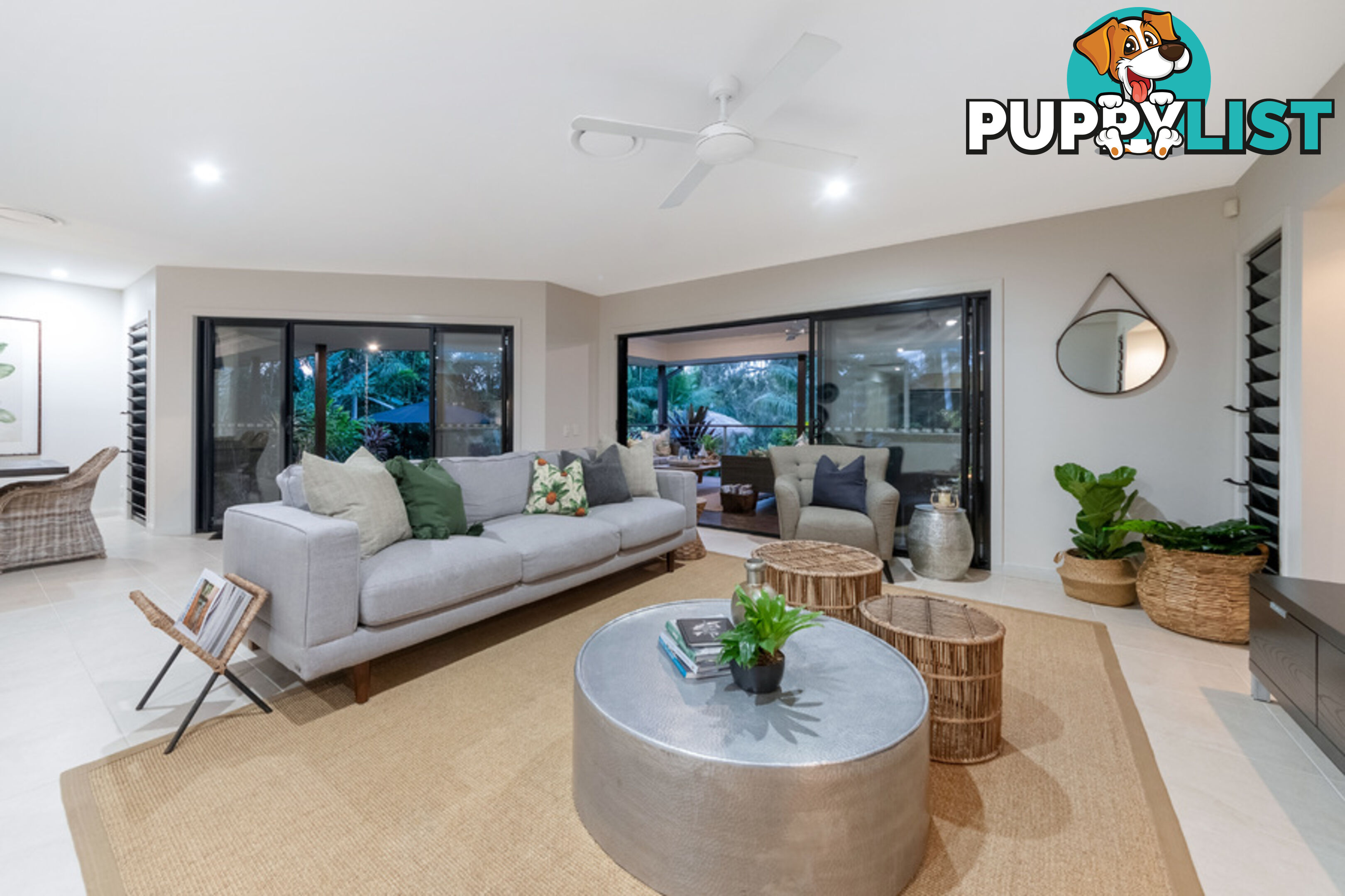 21 River Cove Place Hope Island QLD 4212