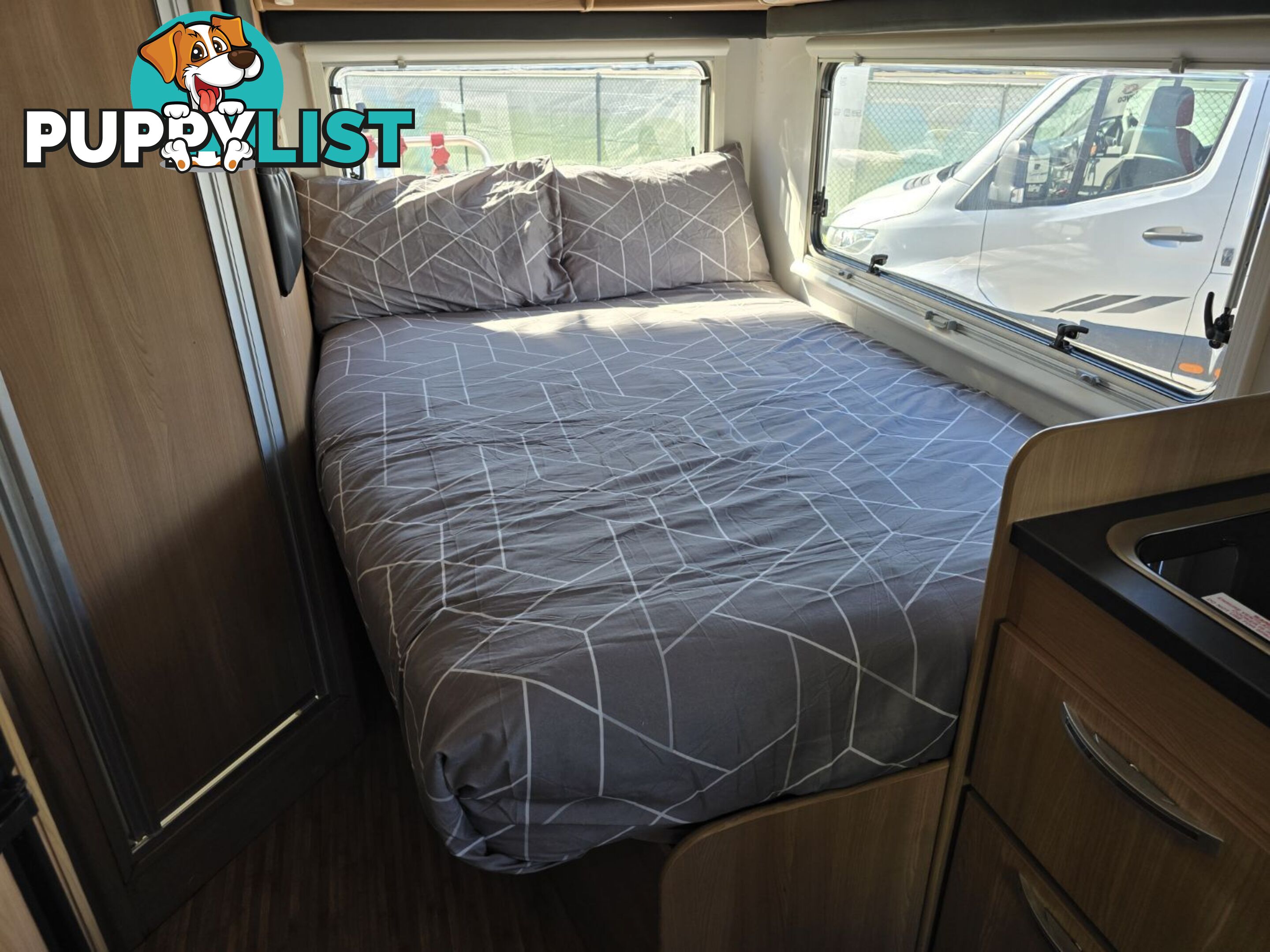 2013  JAYCO CONQUEST MOTORHOME FD.20-1.LR.13CQ 