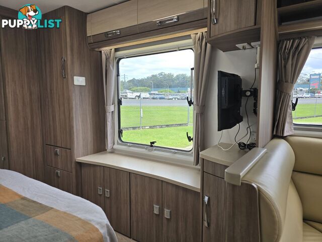 2015  JAYCO SILVERLINE  21.65-4 CARAVAN