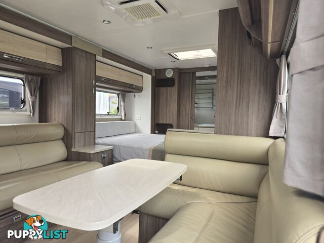 2015  JAYCO SILVERLINE  21.65-4 CARAVAN