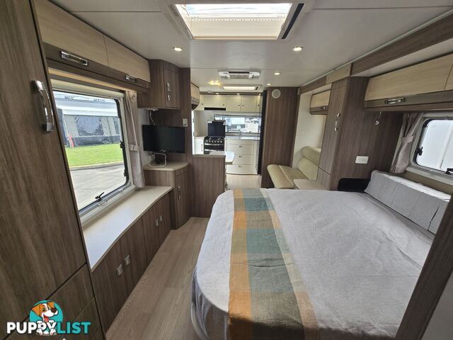 2015  JAYCO SILVERLINE  21.65-4 CARAVAN