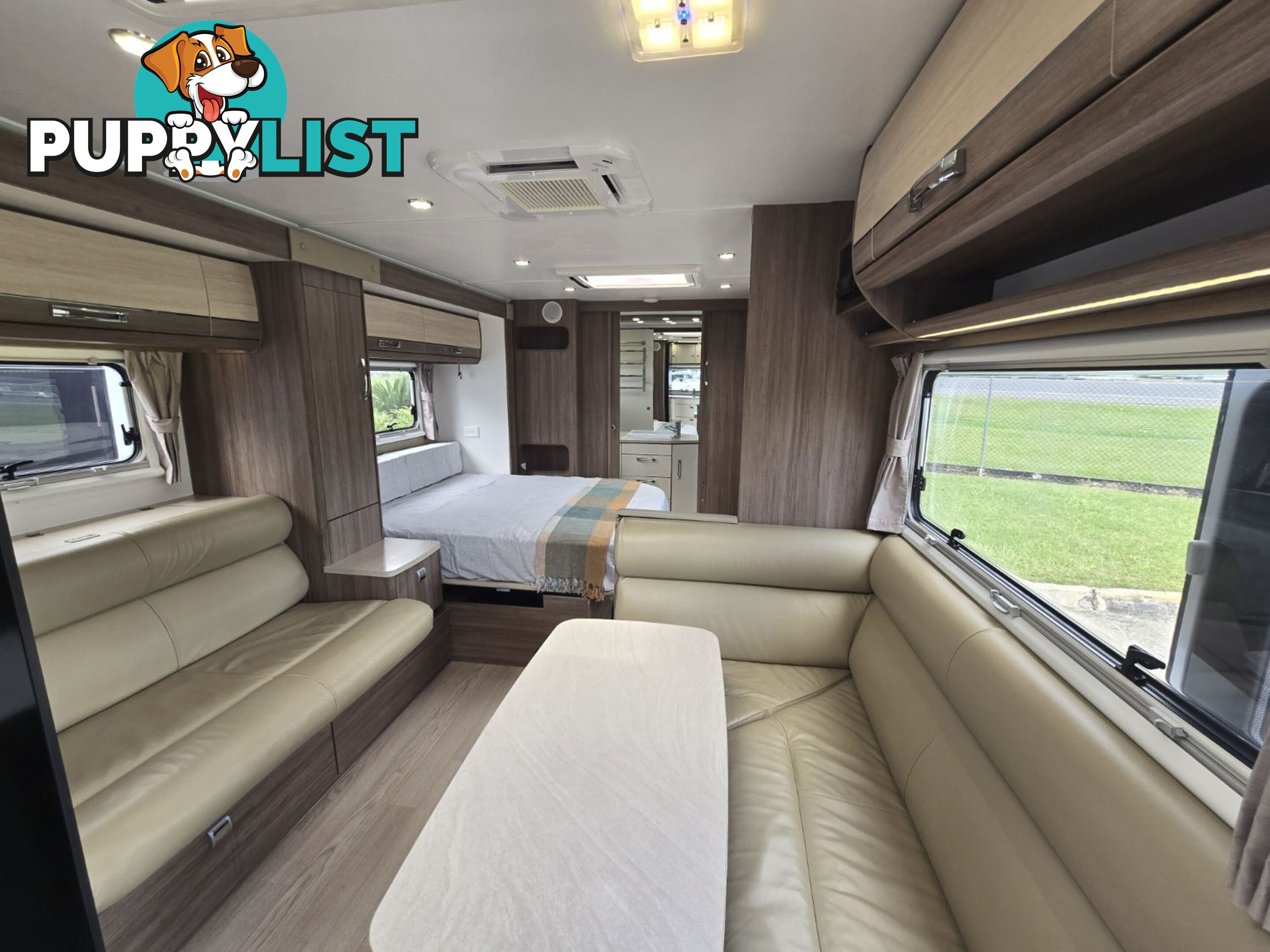 2015  JAYCO SILVERLINE  21.65-4 CARAVAN