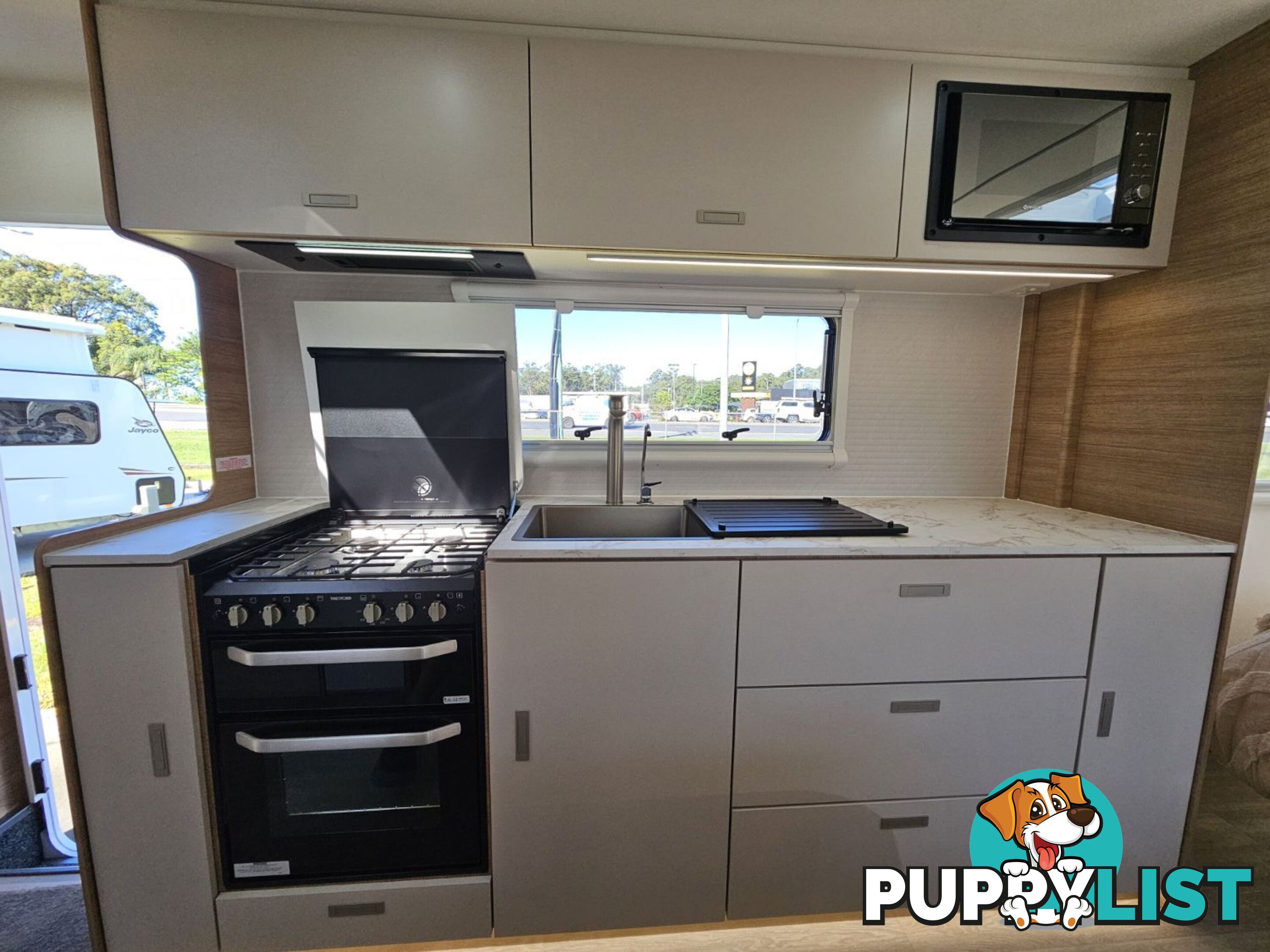 2025  JAYCO SILVERLINE  22.68-5.OB.SL-MY25 CARAVAN