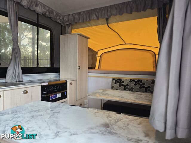 2018  GOLF CHALLENGER   CAMPER TRAILER
