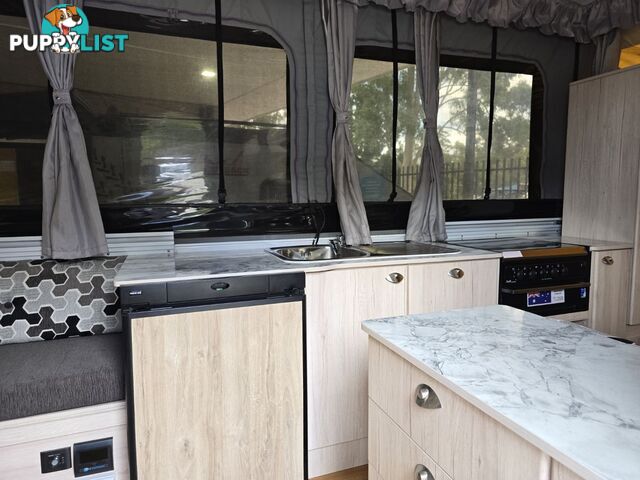 2018  GOLF CHALLENGER   CAMPER TRAILER