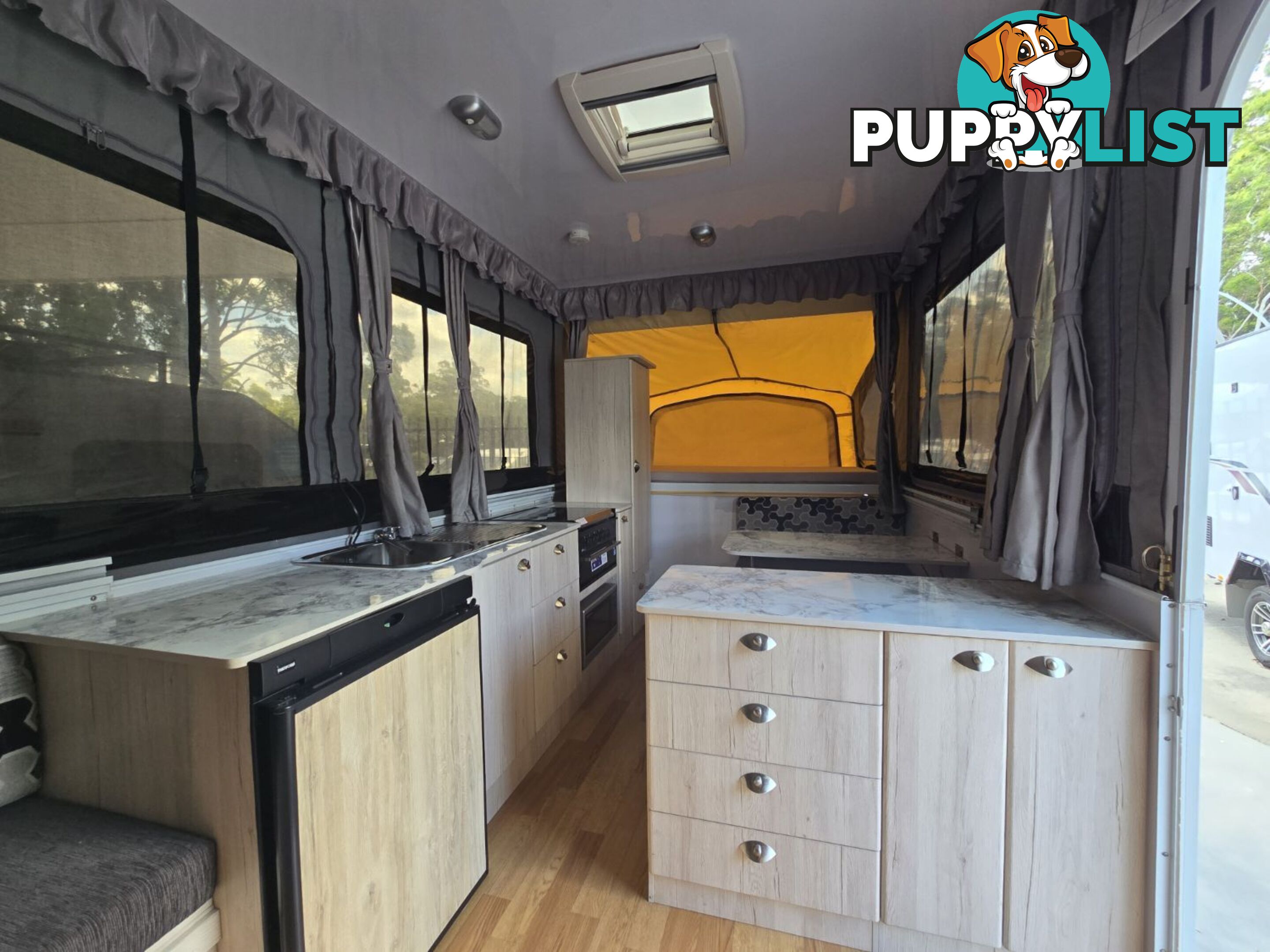 2018  GOLF CHALLENGER   CAMPER TRAILER
