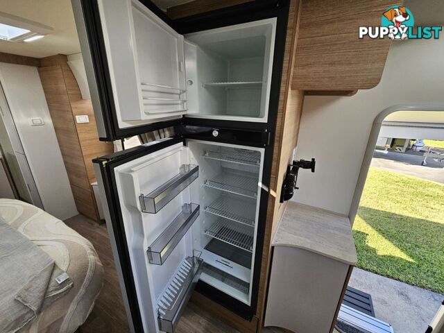 2025  JAYCO SILVERLINE  21.65-3.OB.SL-MY25 CARAVAN