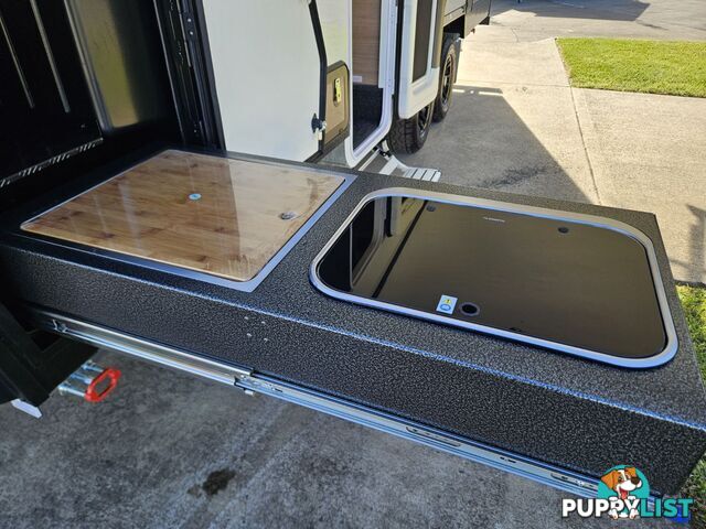 2025  JAYCO SILVERLINE  21.65-3.OB.SL-MY25 CARAVAN