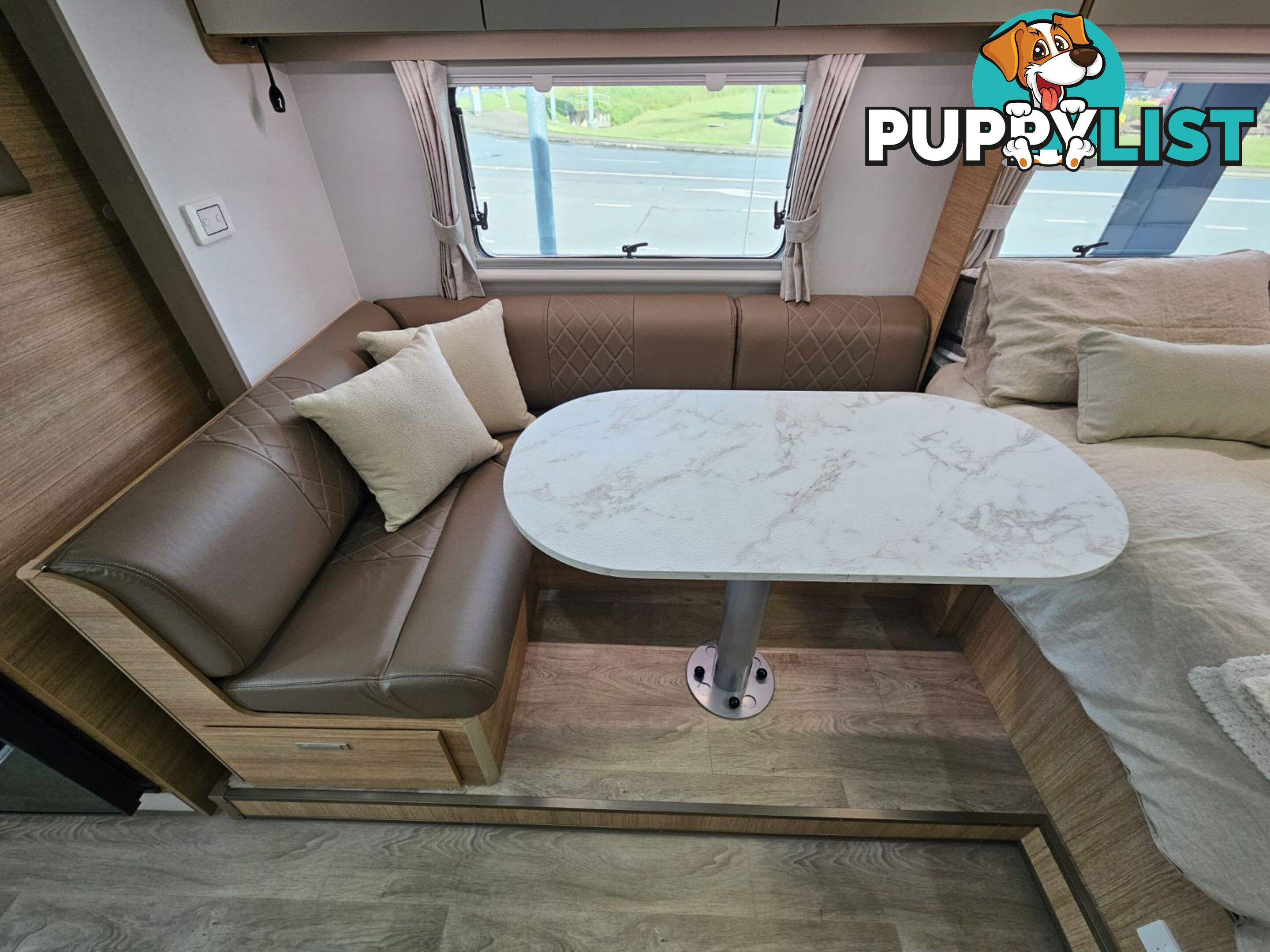 2025  JAYCO SIGNATURE MOTORHOME IV.25-5B.SG-MY25 