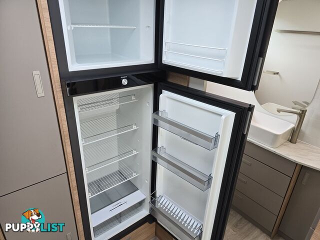2025  JAYCO SILVERLINE  22.68-5.OB.SL-MY25 CARAVAN