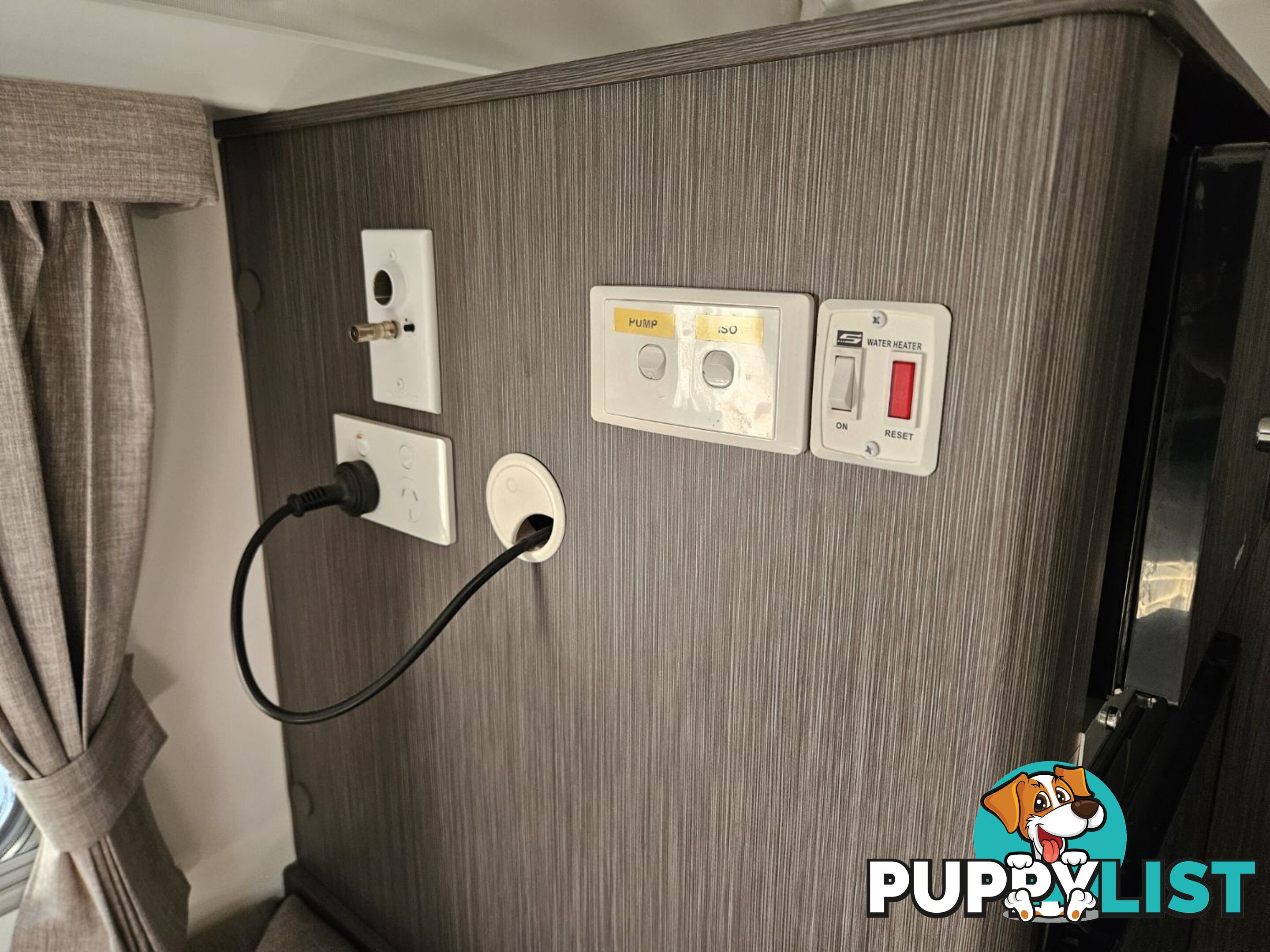 2019  JAYCO JOURNEY  16.67-4 POP TOP