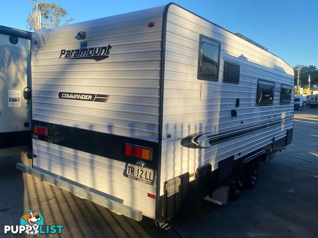 2017  PARAMOUNT COMMANDER   CARAVAN
