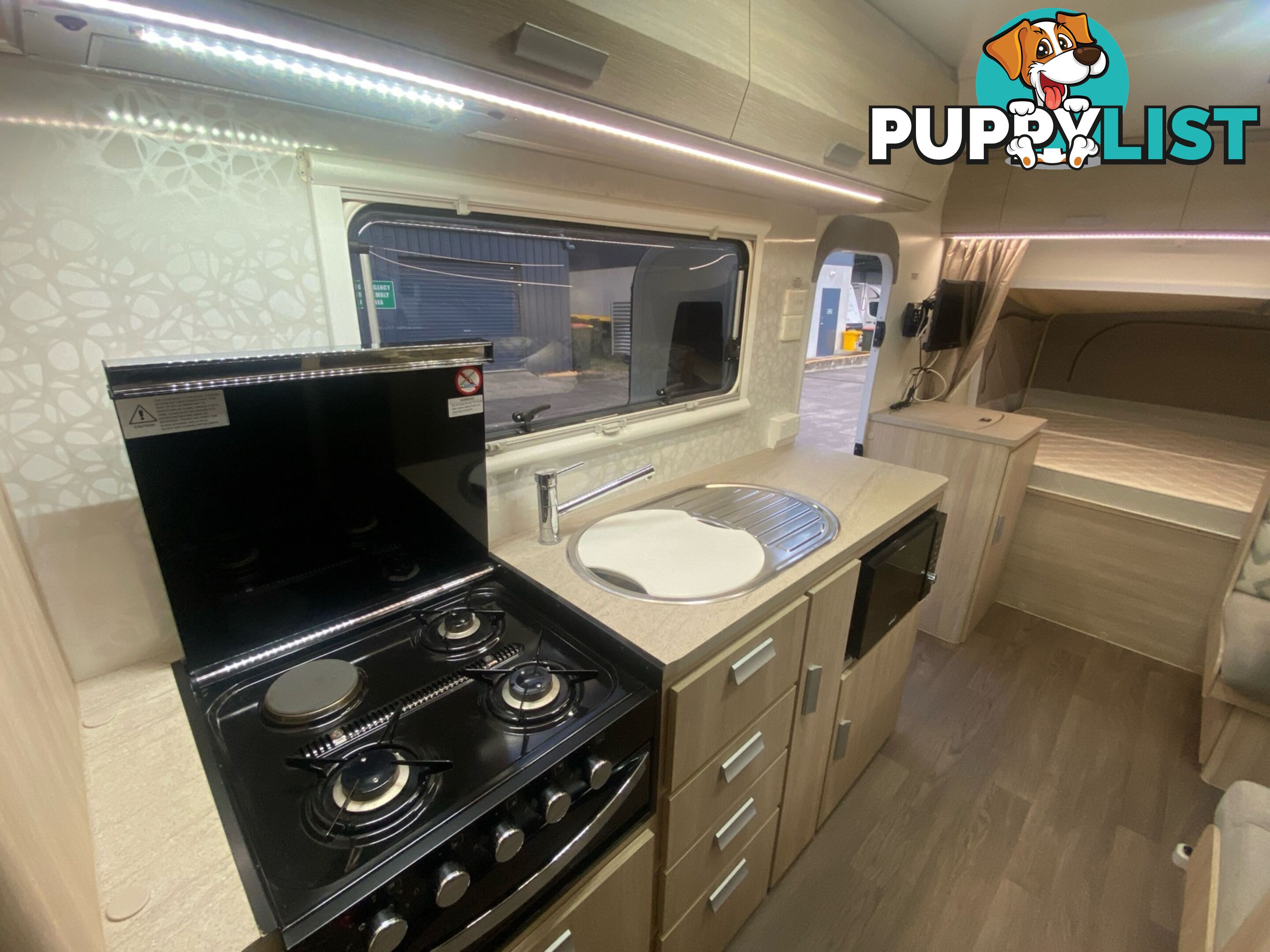 2017  JAYCO EXPANDA  CARAVAN (2 Caravan