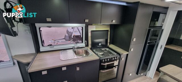 2021  Essential C Class OR 5.2   Caravan