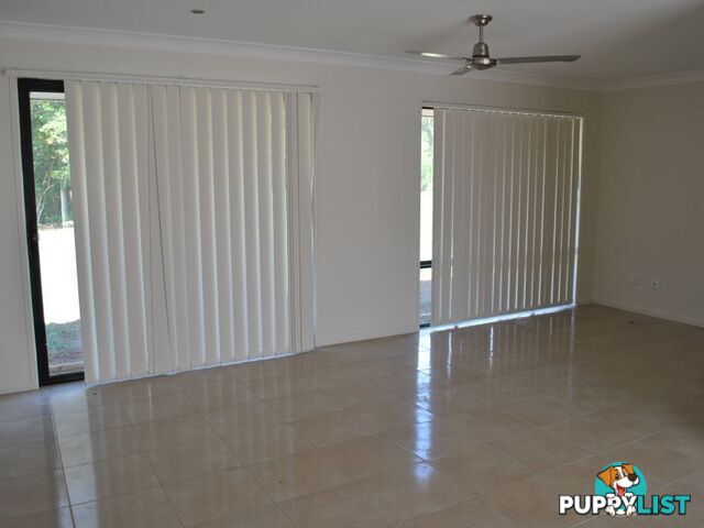 13 Web St. Russell Island QLD 4184