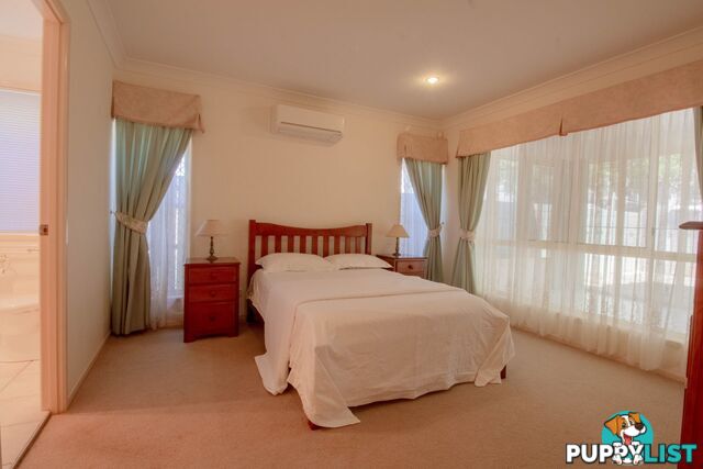 7 Osbourne Street Scarborough QLD 4020