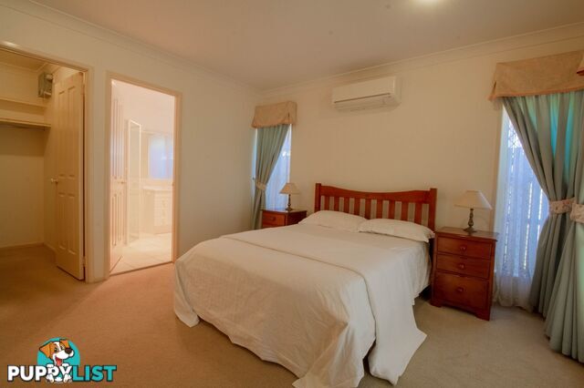 7 Osbourne Street Scarborough QLD 4020