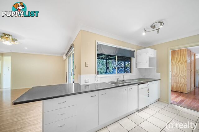 19 Mayfair Place Stretton QLD 4116