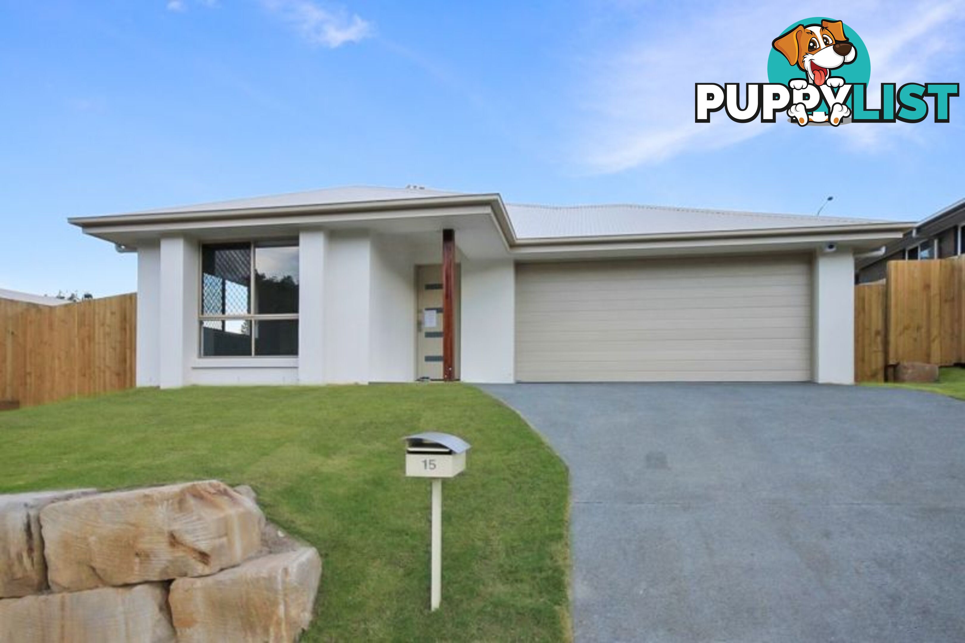 15 Sturt St Oxenford QLD 4210