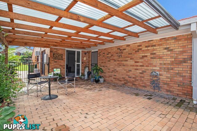 2 195 Central Street Labrador QLD 4215