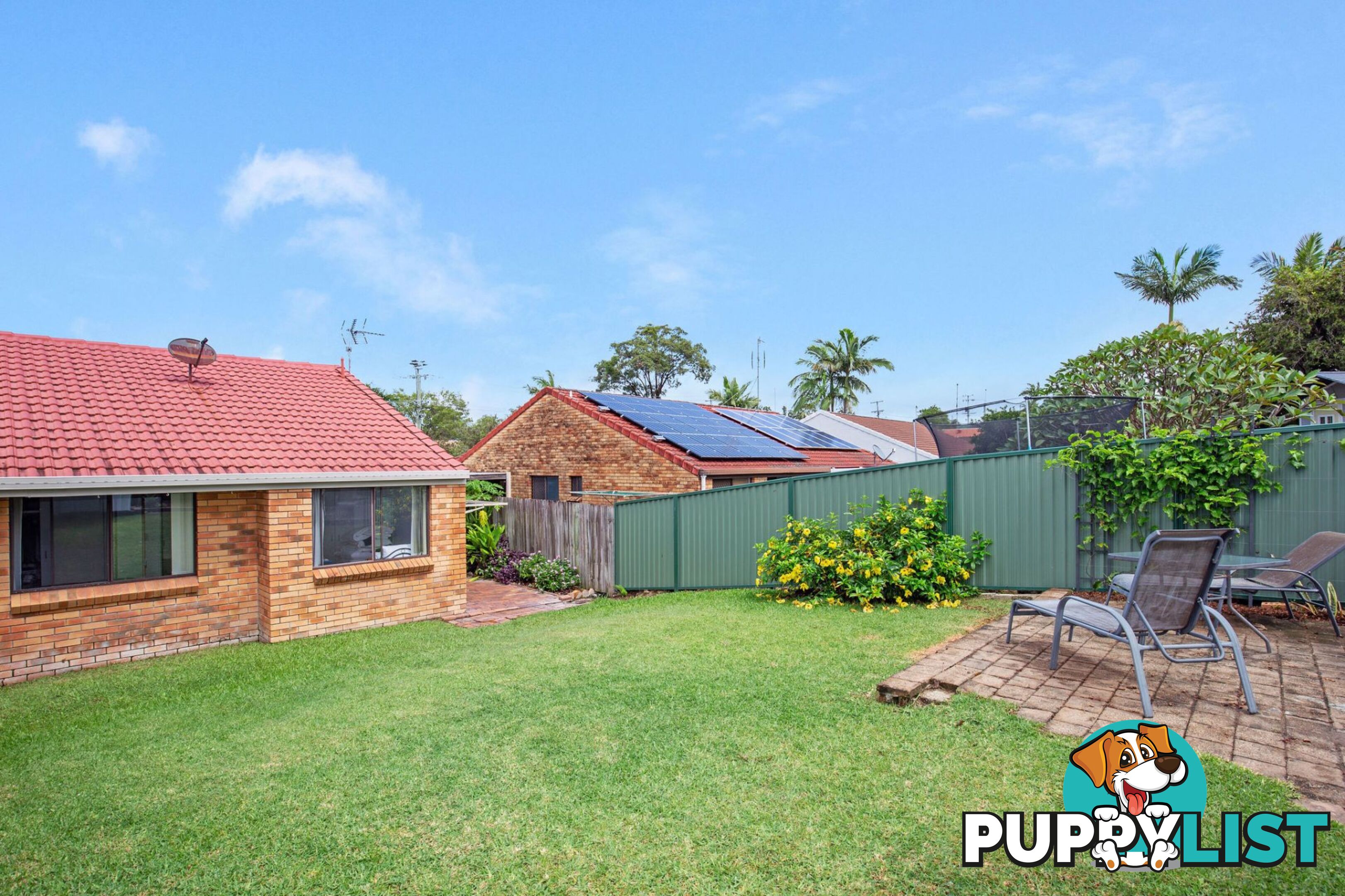 2 195 Central Street Labrador QLD 4215