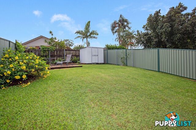 2 195 Central Street Labrador QLD 4215