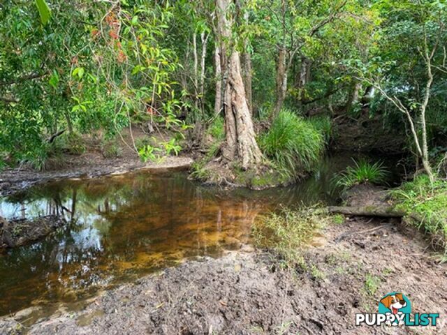 829 Counter Road Goomboorian QLD 4570