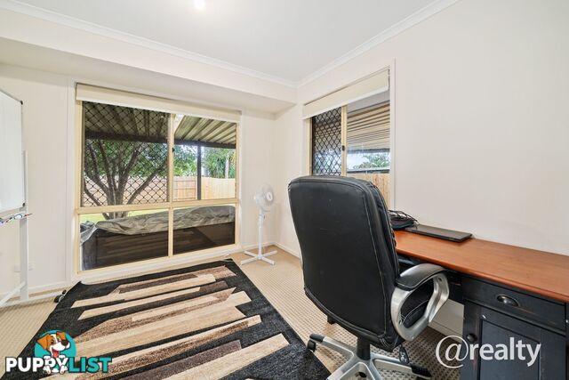 7 Paroo Place Hillcrest QLD 4118