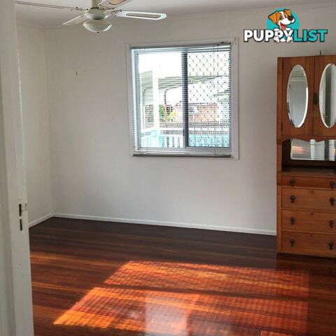 5 Mackerel Street Tin Can Bay QLD 4580