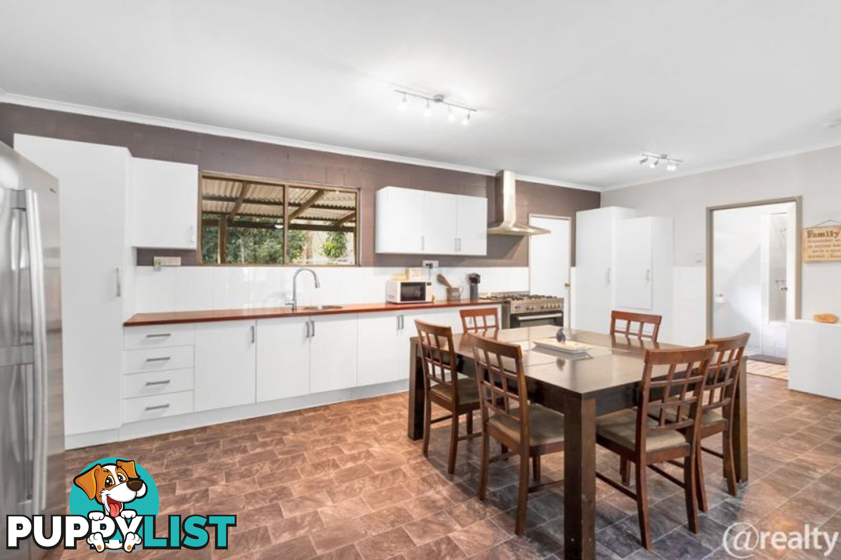 116 Tagigan Road Goomboorian QLD 4570