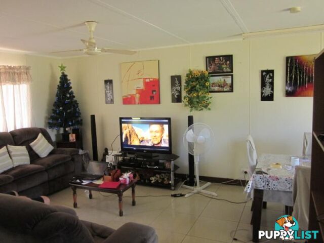 85 Powell Street BOWEN QLD 4805