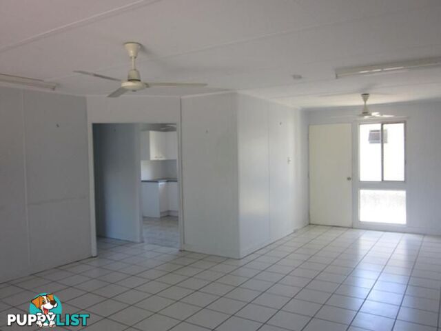 85 Powell Street BOWEN QLD 4805