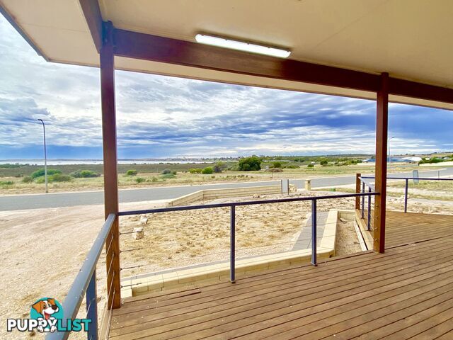 8 Oscar Williams Drive Streaky Bay SA 5680