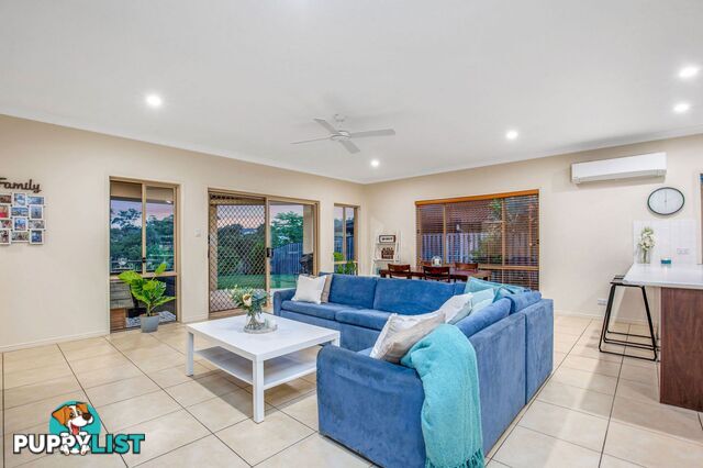 14 Whitely Circuit Maudsland QLD 4210