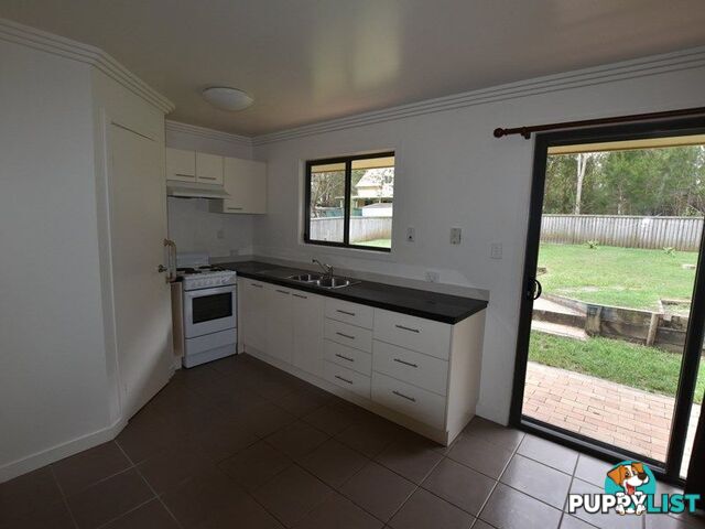 13 EMERALD ST> Russell Island QLD 4184