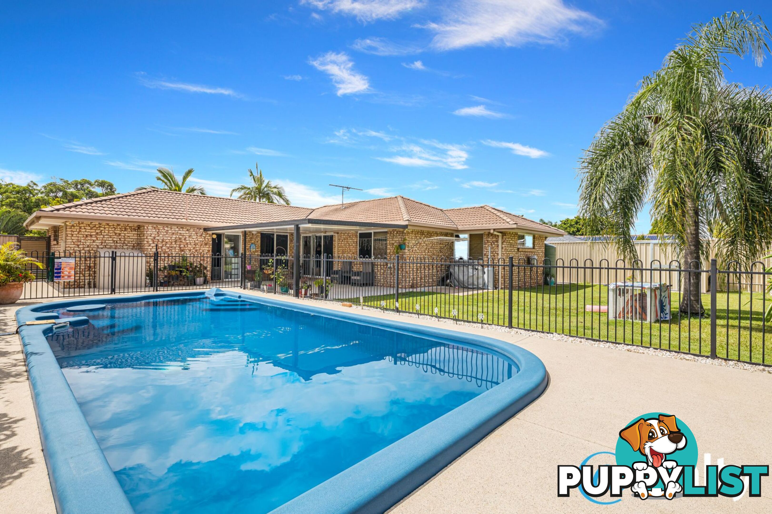 12 Winch Court Banksia Beach QLD 4507