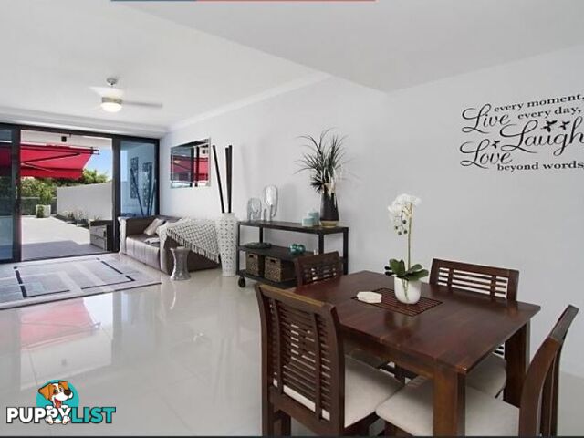 2108 5 Harbourside Court Biggera Waters QLD 4216