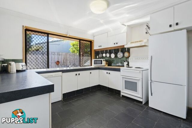 1 Mackay Close Sorrento QLD 4217