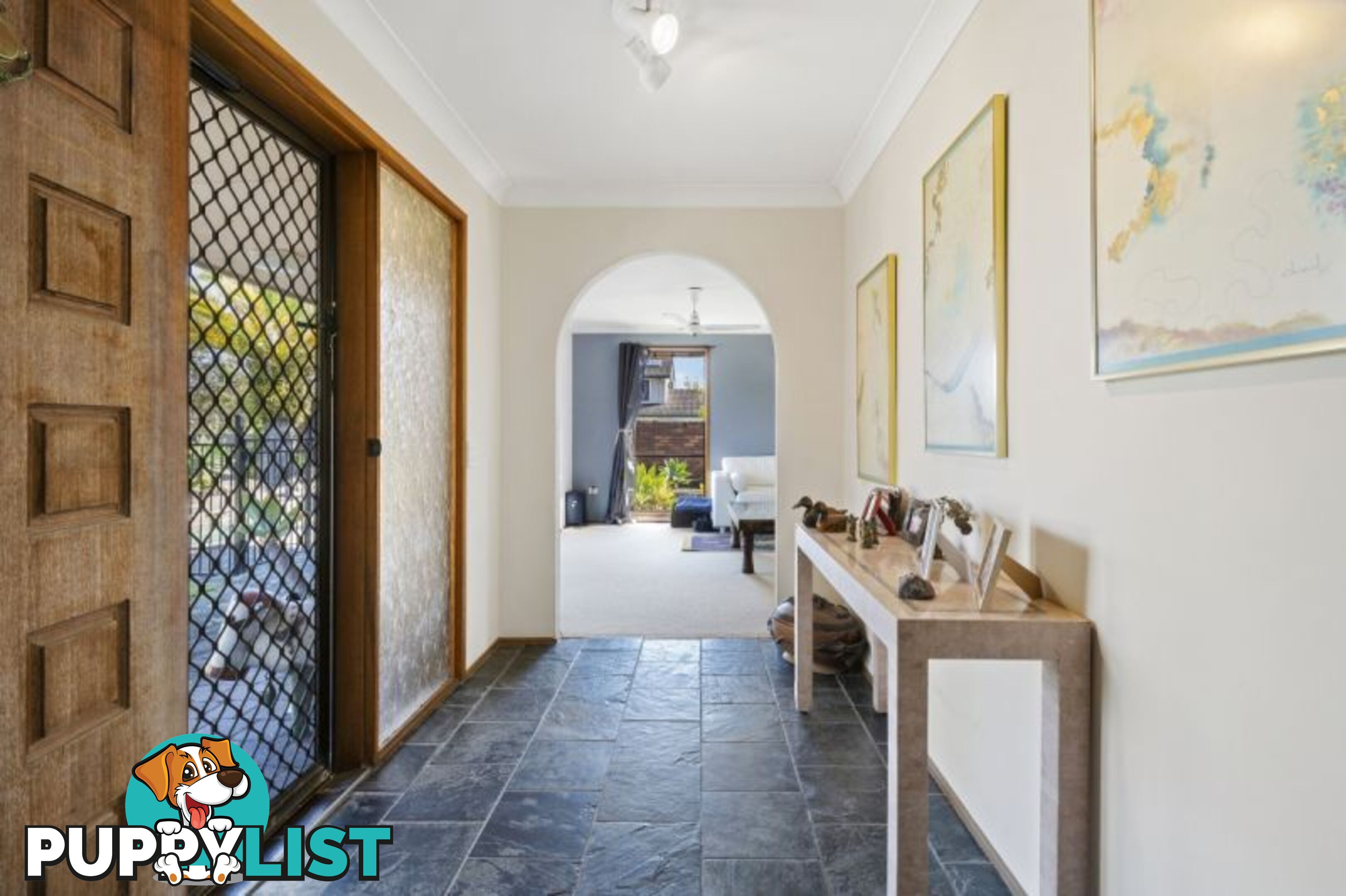 1 Mackay Close Sorrento QLD 4217