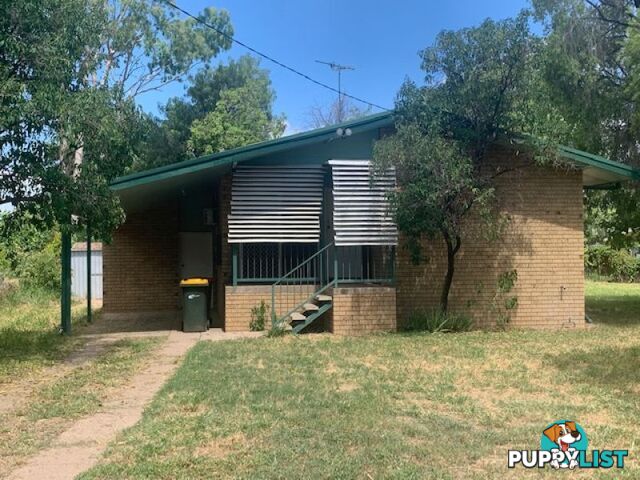 14 Carbeen Place Emerald QLD 4720