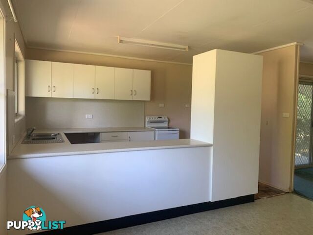 14 Carbeen Place Emerald QLD 4720