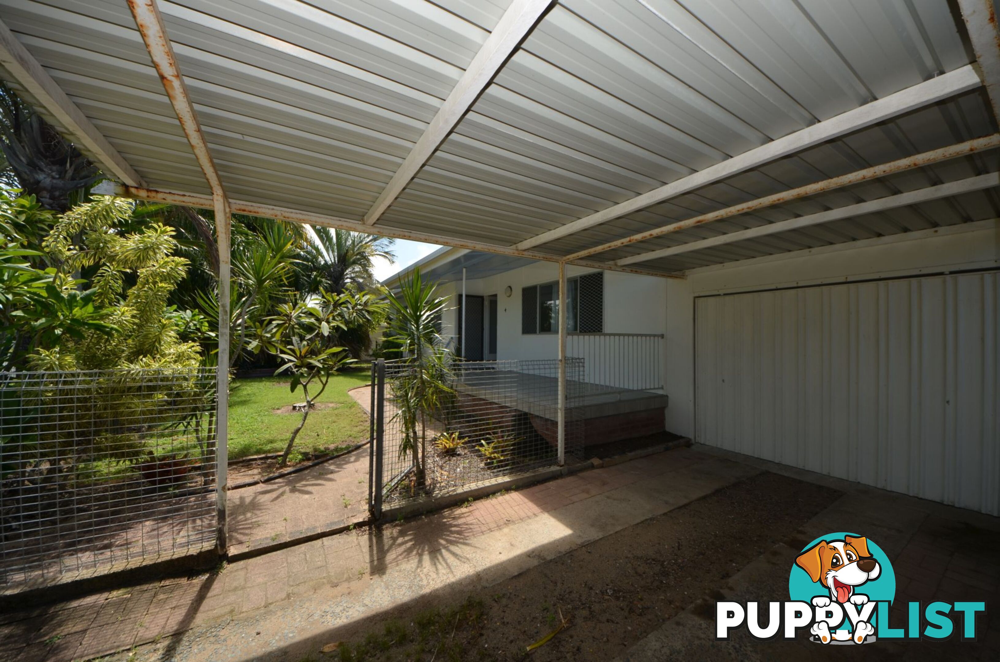 4 Rosella Street Slade Point QLD 4740